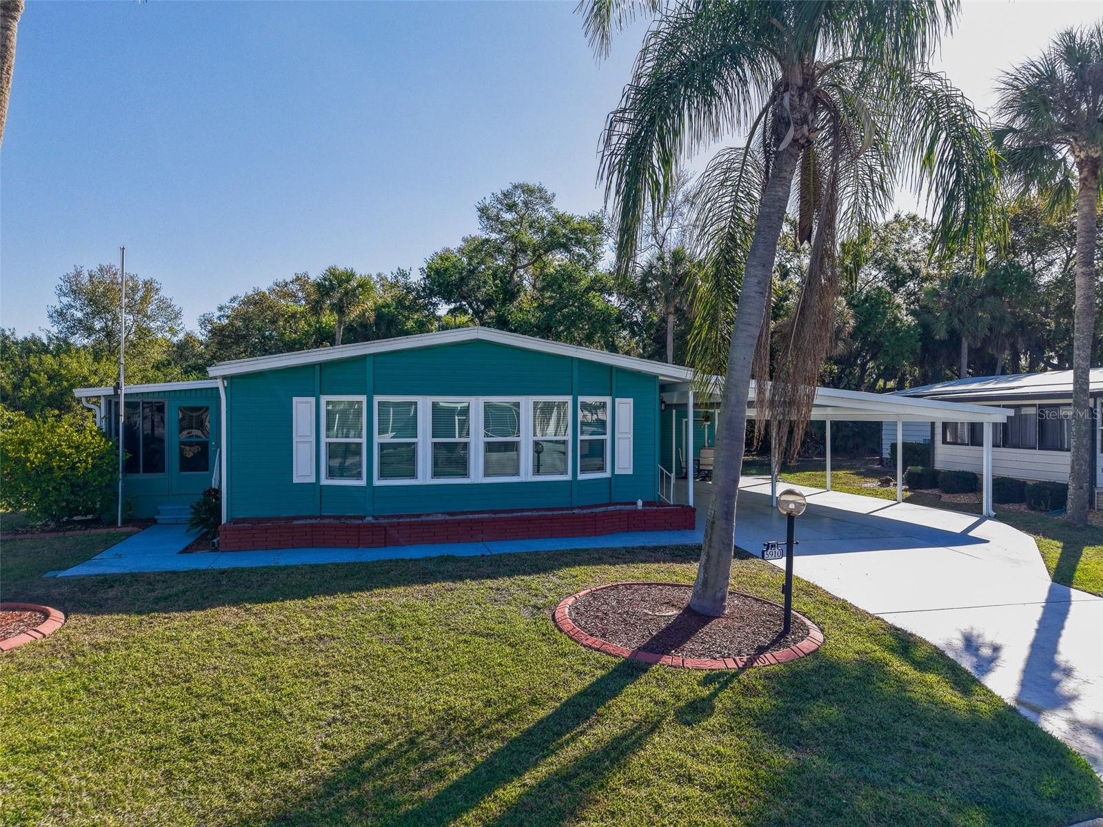 5910 MAJESTIC WAY — photo 43