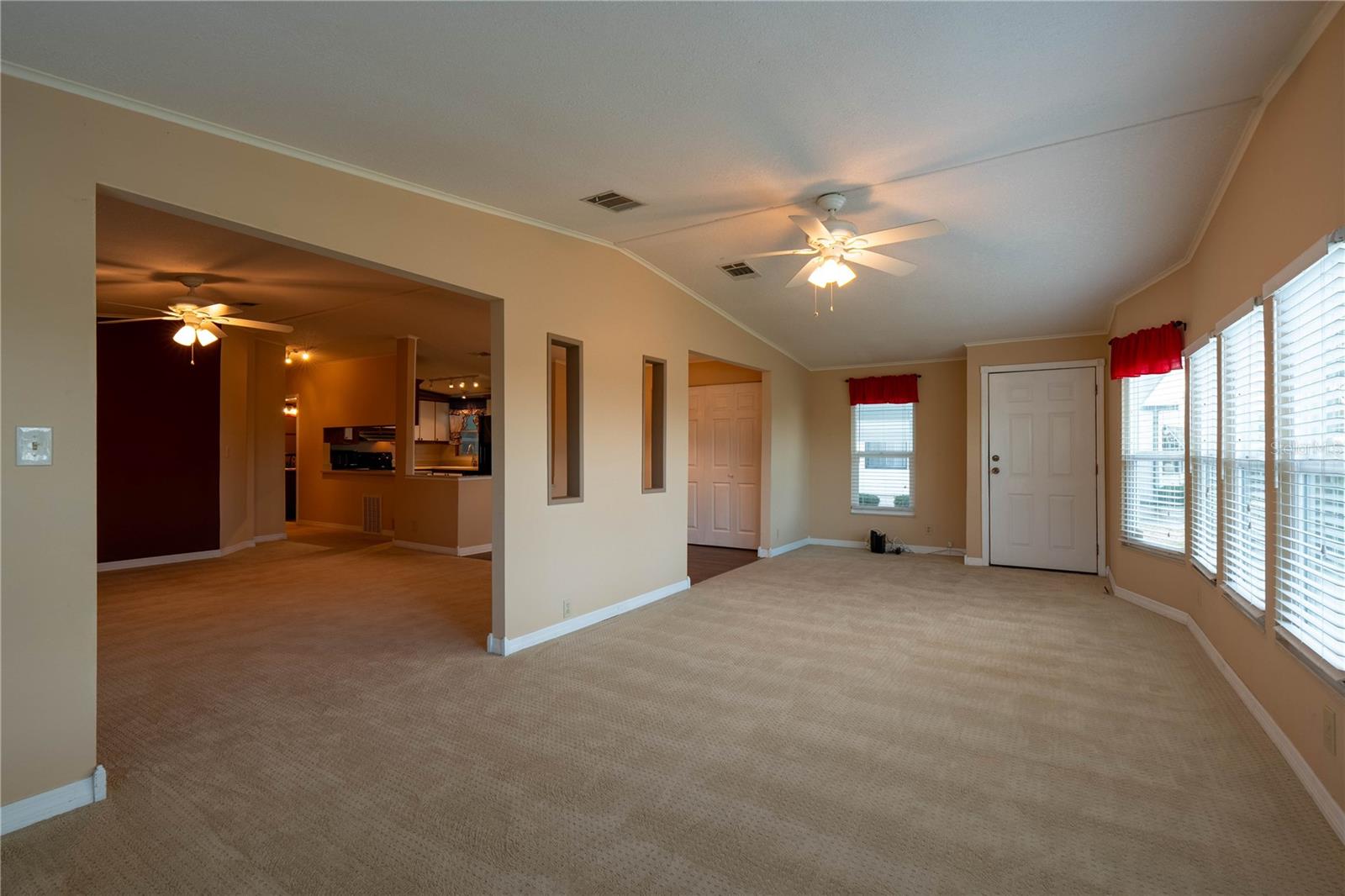5910 MAJESTIC WAY — photo 7
