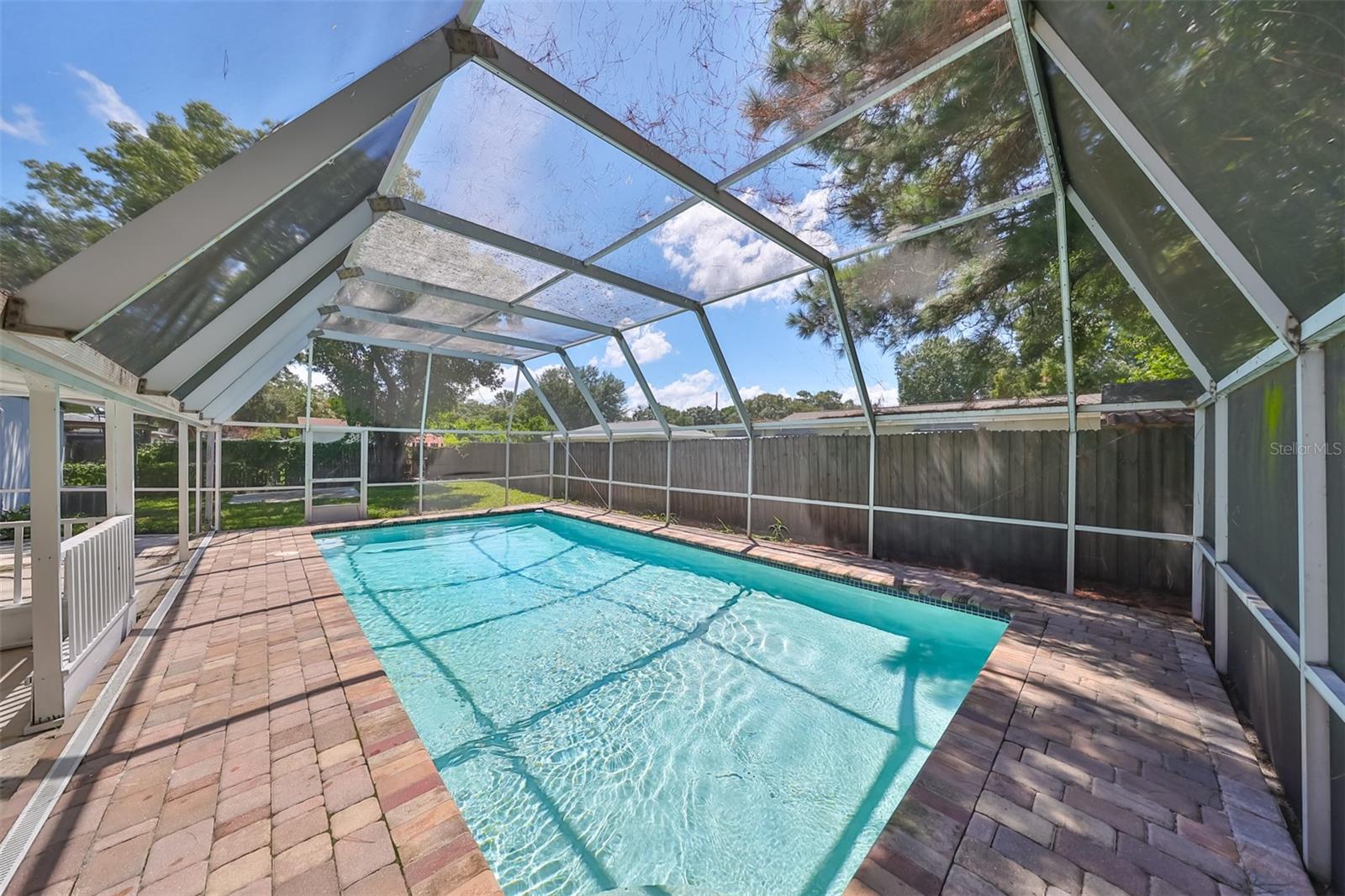 3908 W WALLACE AVE — photo 31