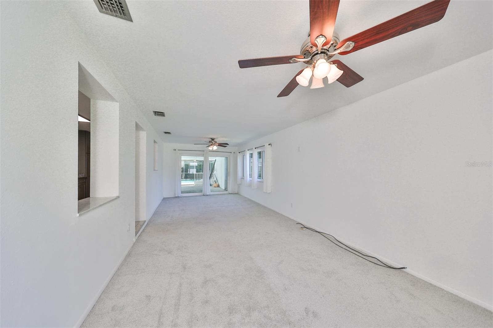 3908 W WALLACE AVE — photo 29