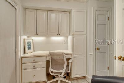51 MACEWEN DR #12 — photo 23