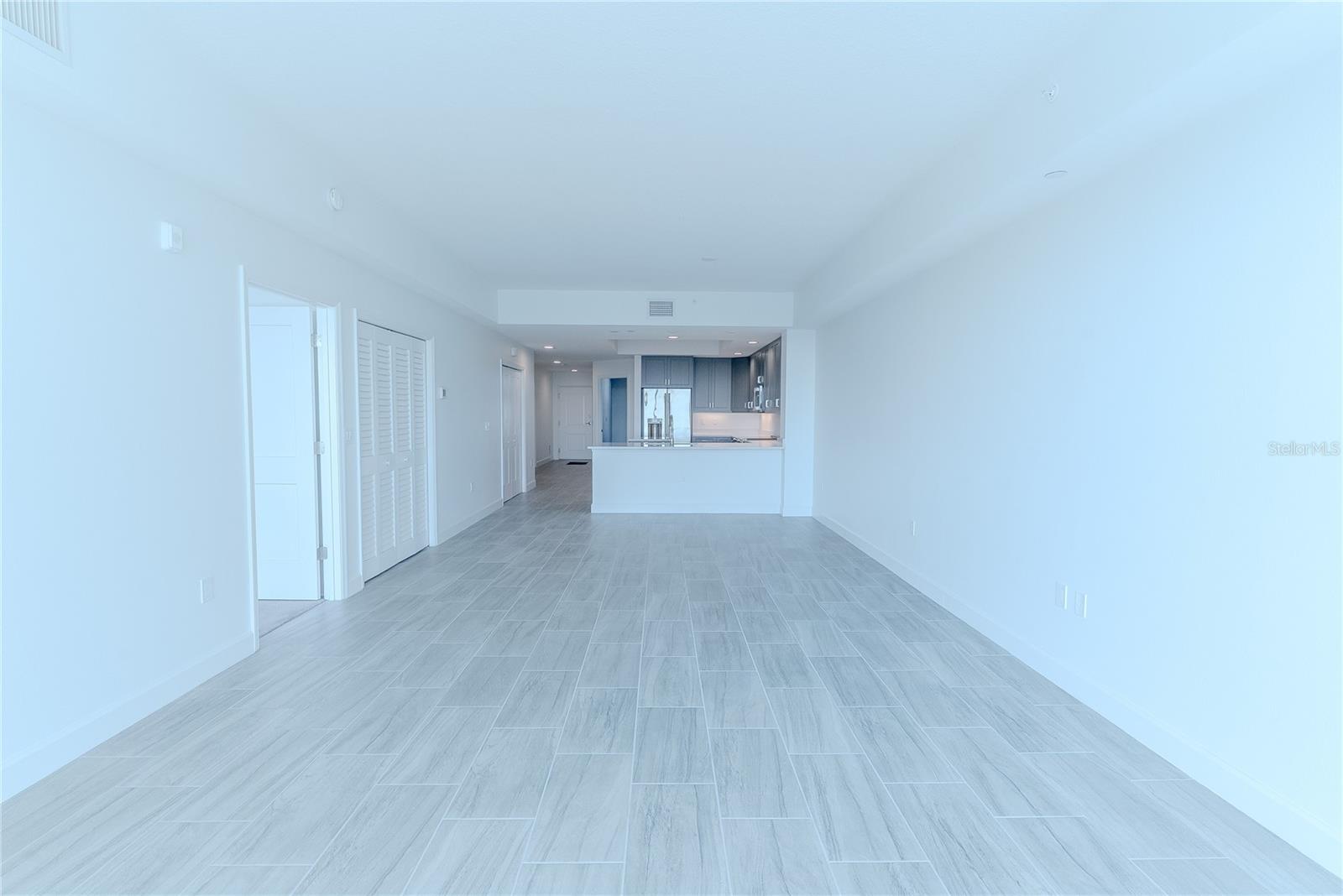 125 ISLAND WAY #503 — photo 17