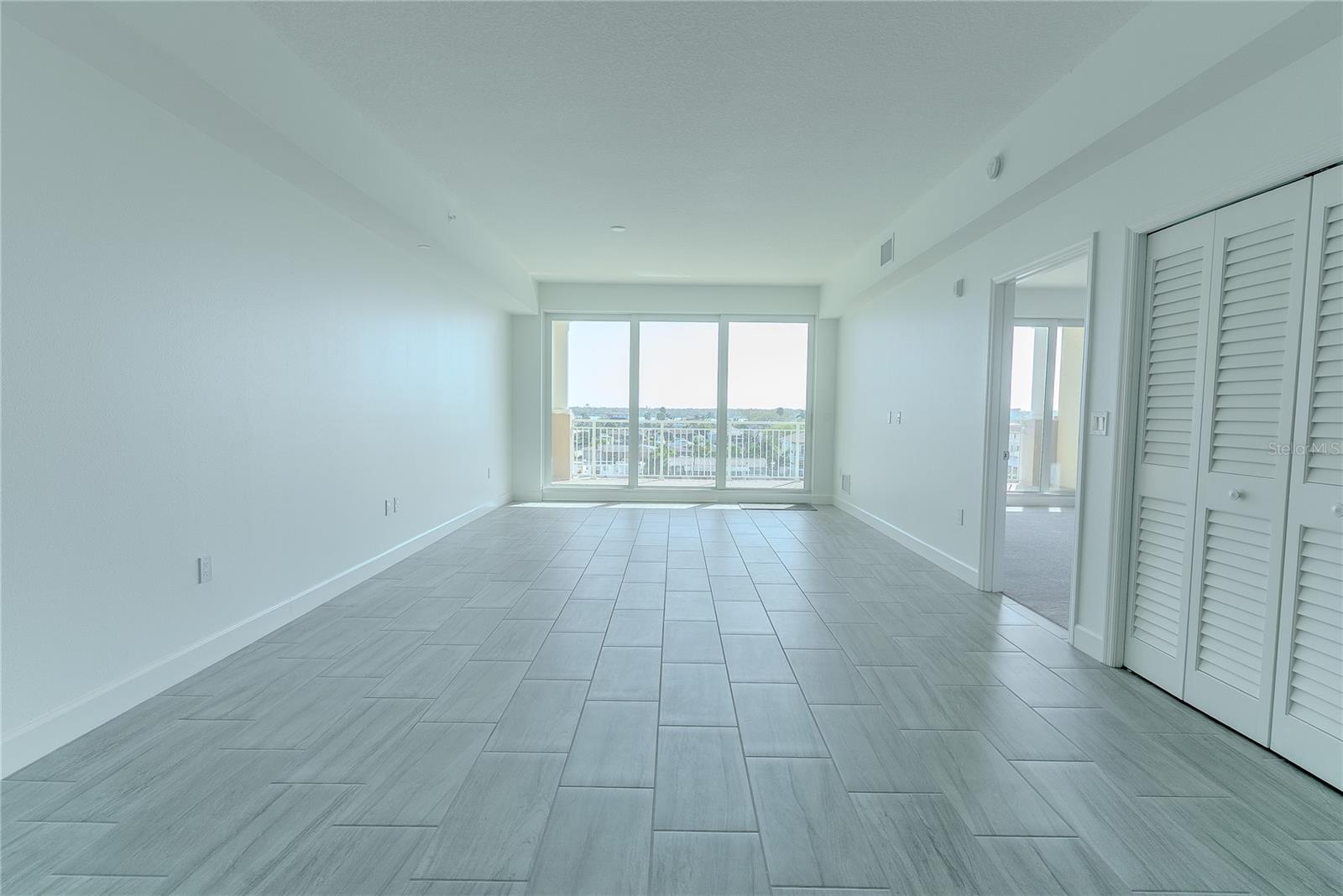 125 ISLAND WAY #503 — photo 14