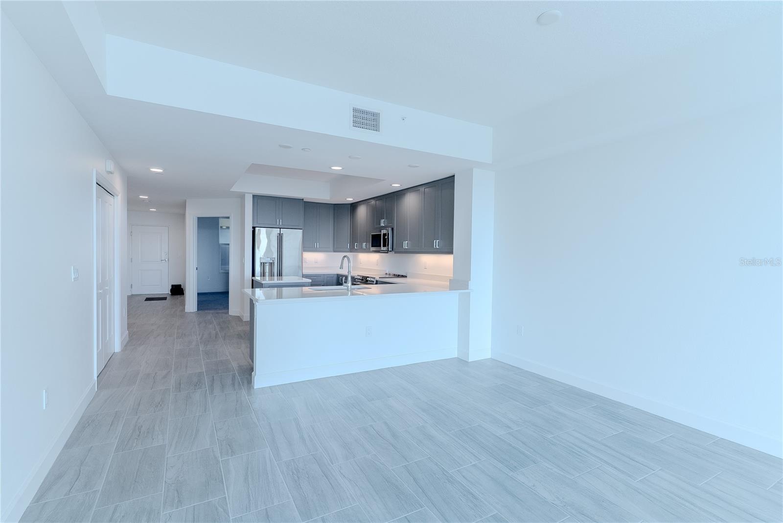 125 ISLAND WAY #503 — photo 13