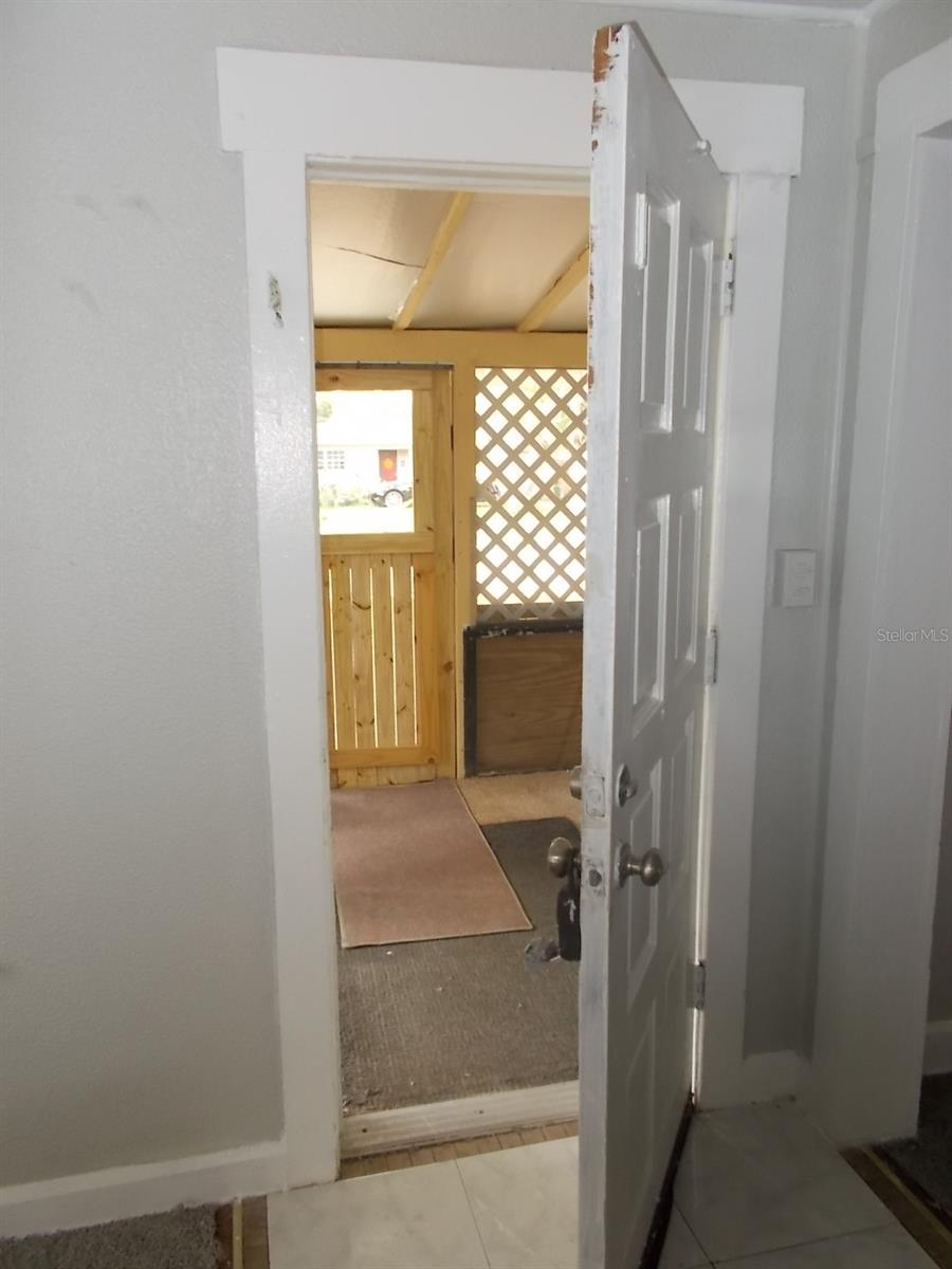 518 6TH AVE SW — photo 30
