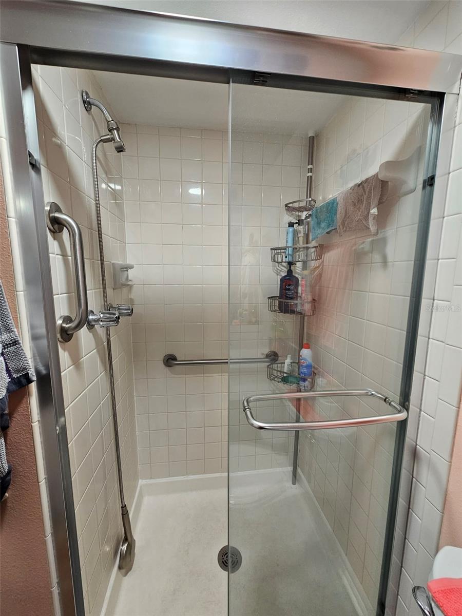 315 30TH AVE W #B307 — photo 24