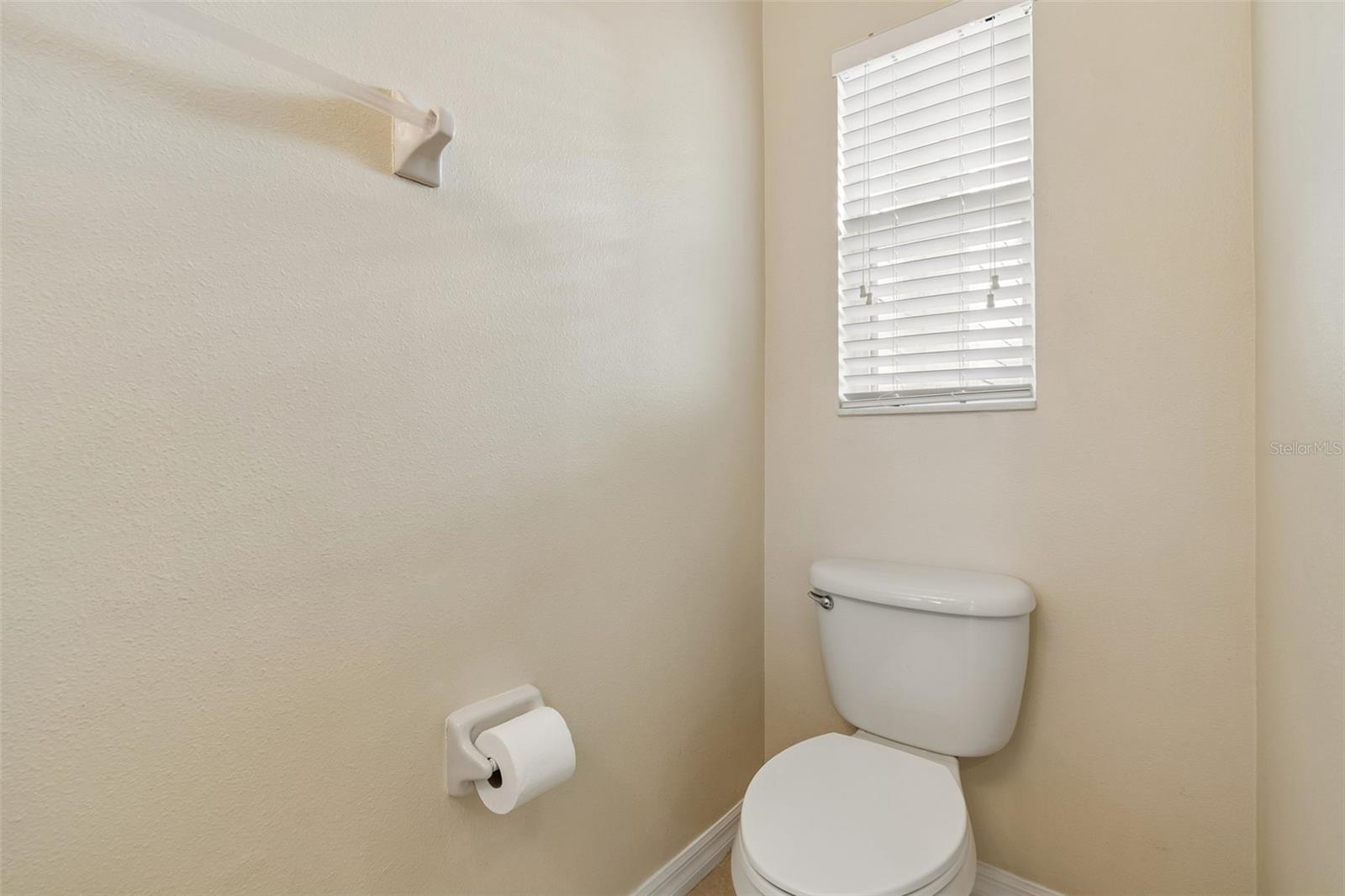 20112 INDIAN ROSEWOOD DR — photo 13
