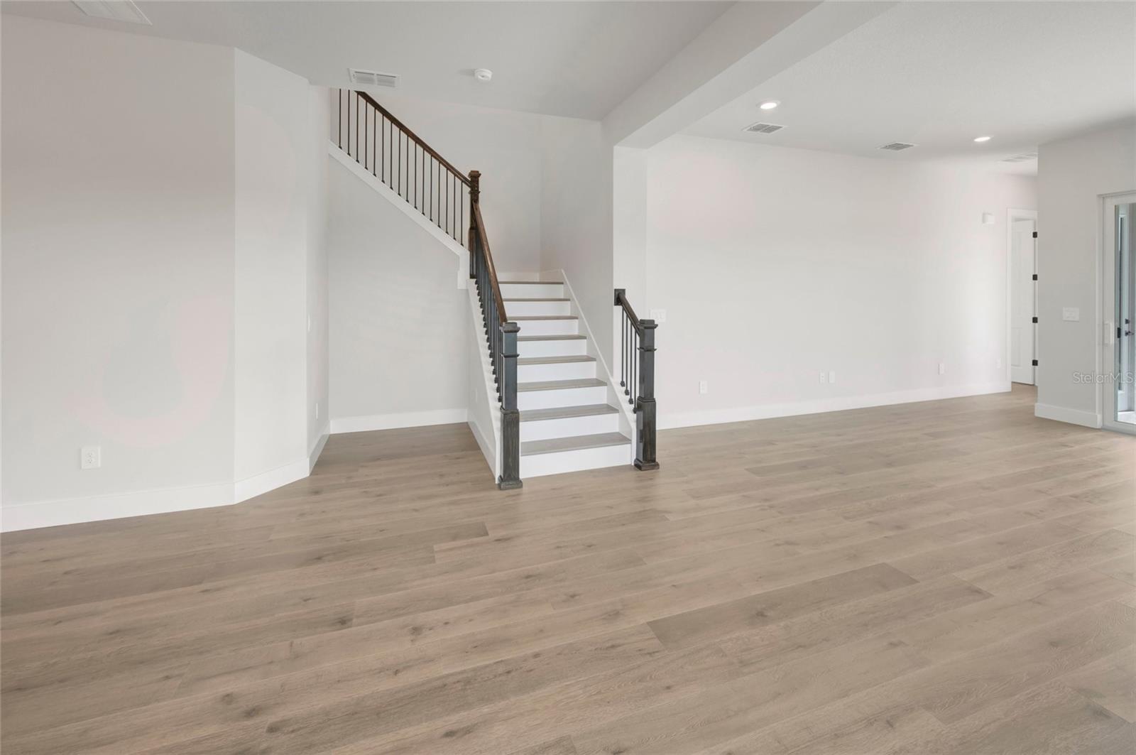 6821 CHLOE CT — photo 12