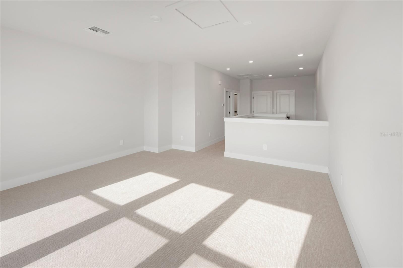 6821 CHLOE CT — photo 27