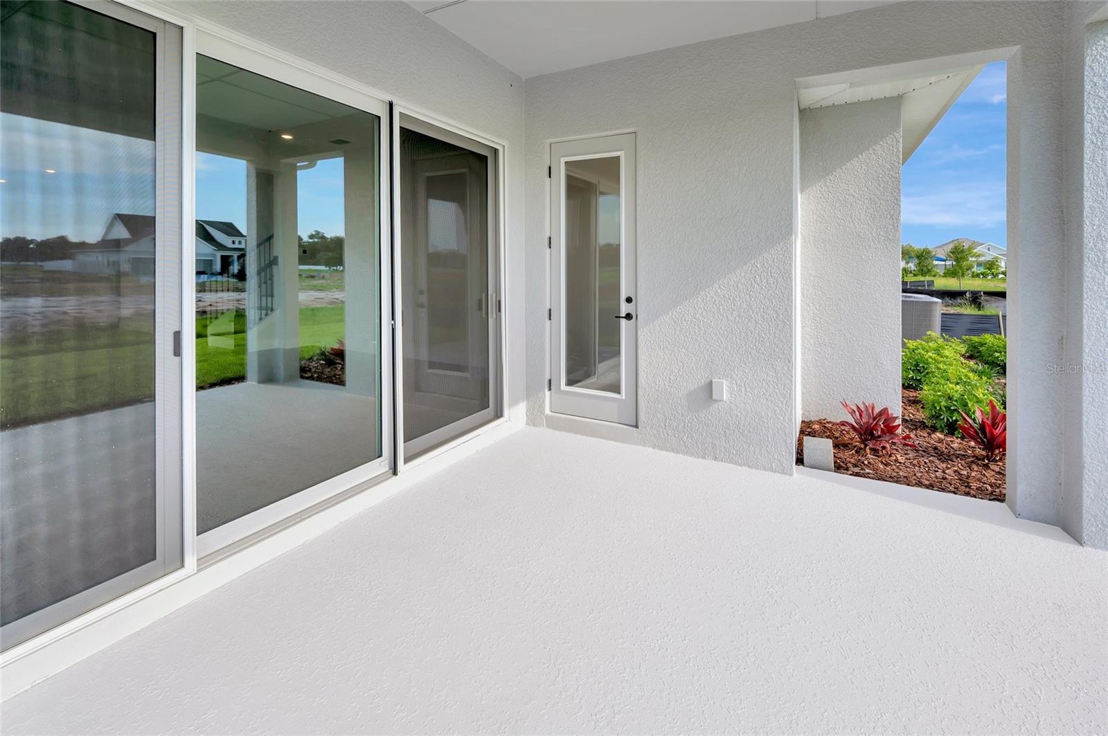 6821 CHLOE CT — photo 33
