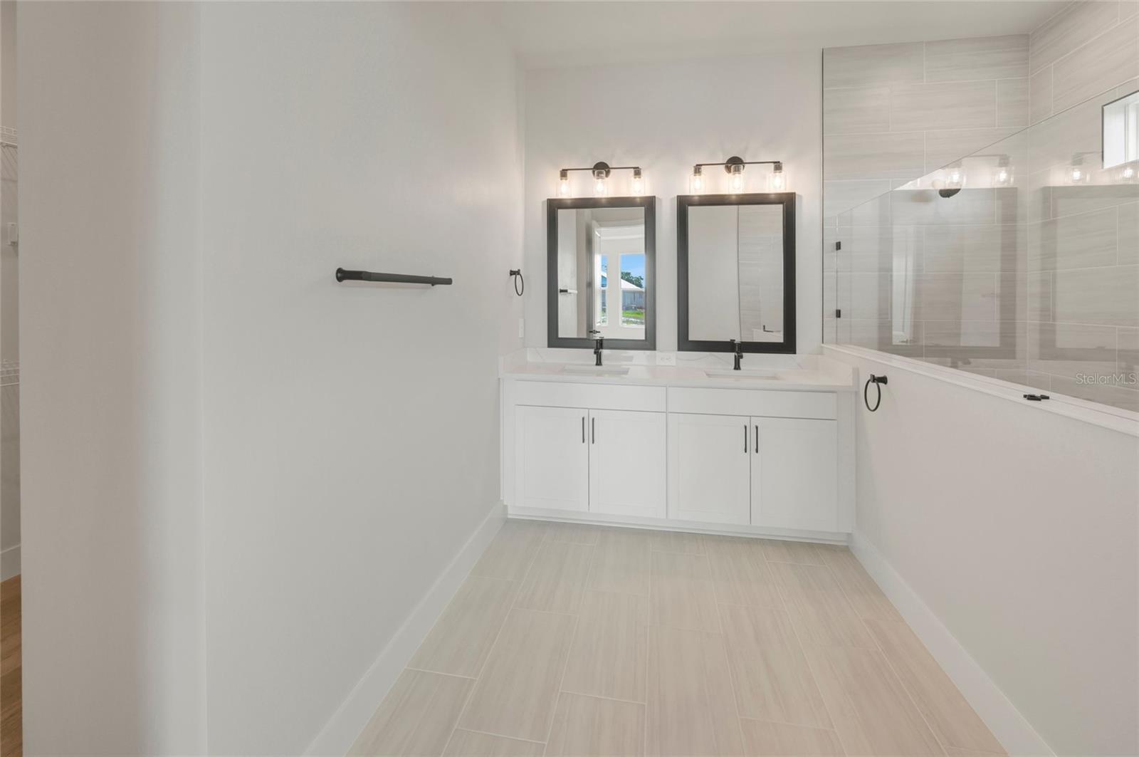 6821 CHLOE CT — photo 17