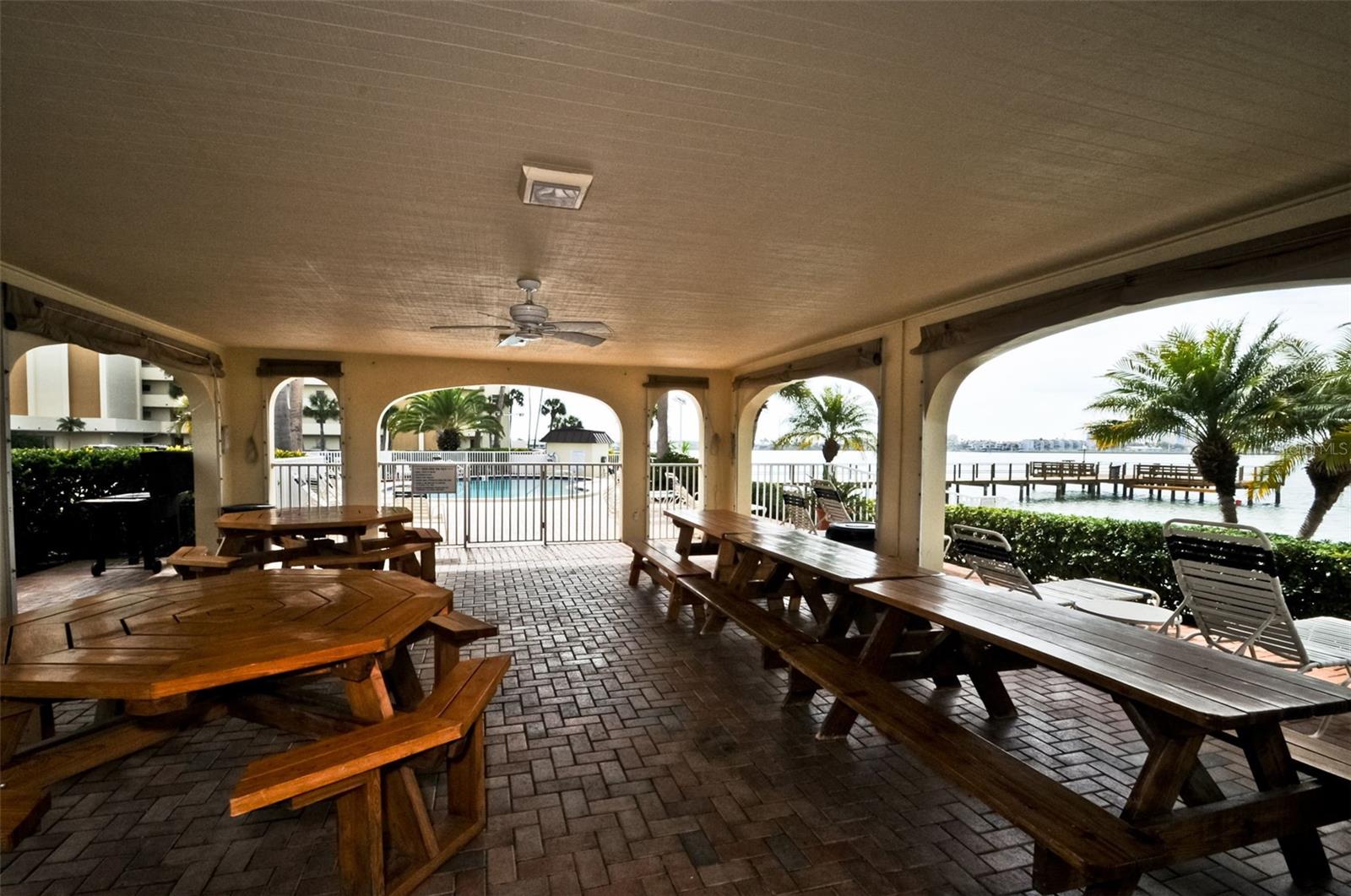 4700 COVE CIR #110 — photo 39