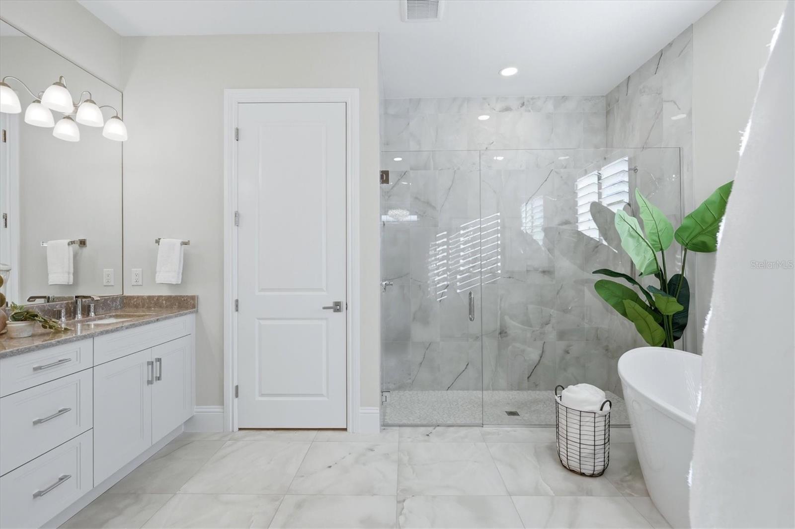 8352 SEA GLASS CT — photo 33