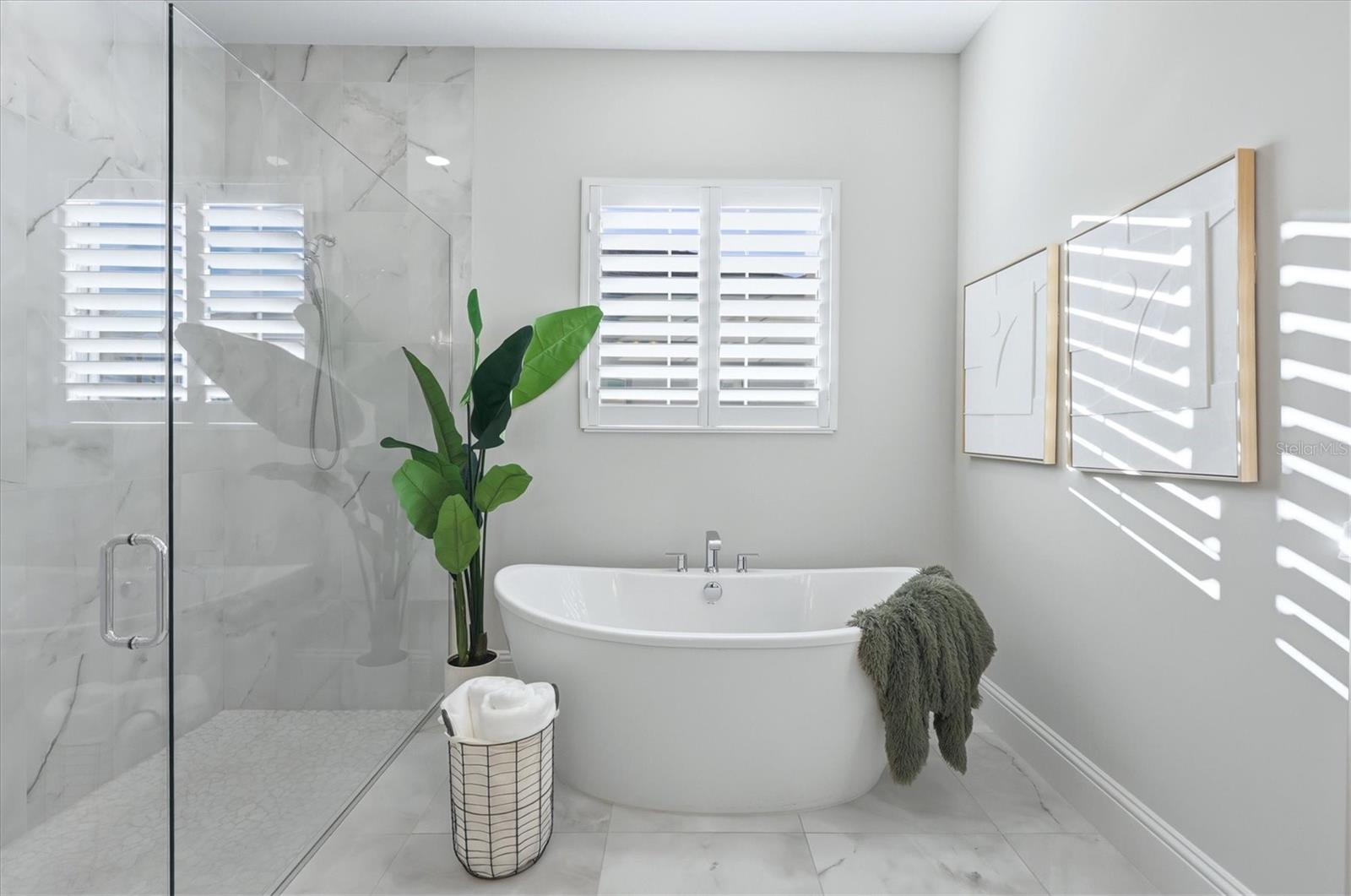 8352 SEA GLASS CT — photo 35
