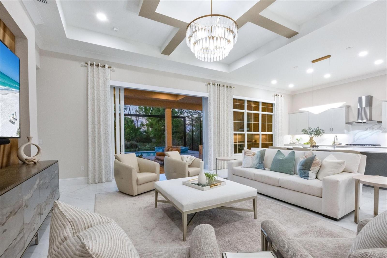 8352 SEA GLASS CT — photo 2