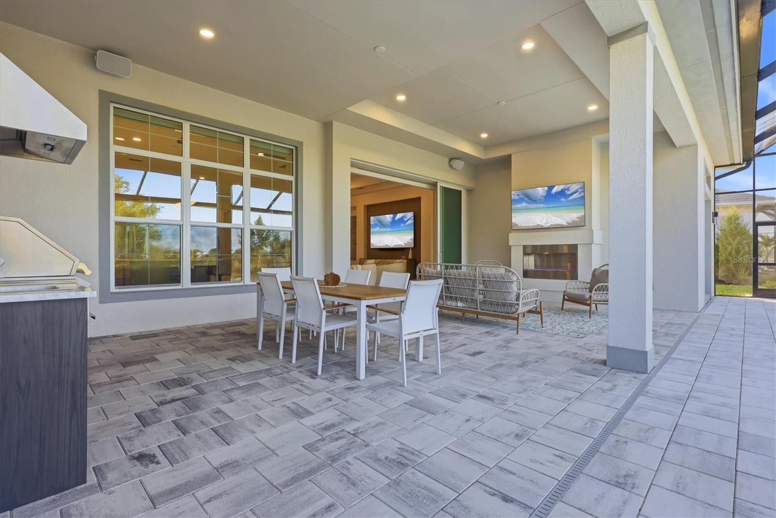 8352 SEA GLASS CT — photo 47