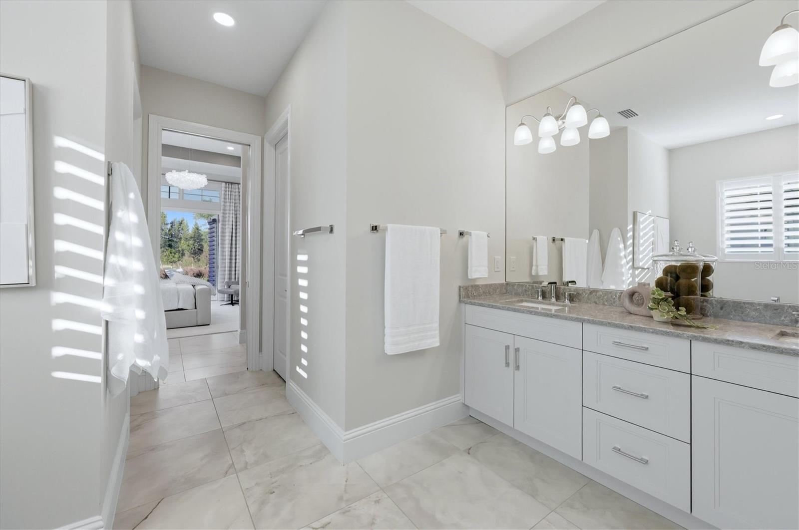 8352 SEA GLASS CT — photo 36