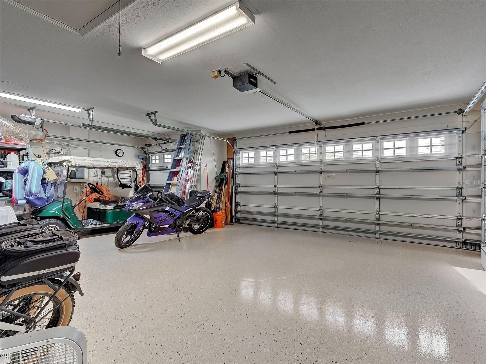 1645 PALMETTO PALM WAY — photo 37