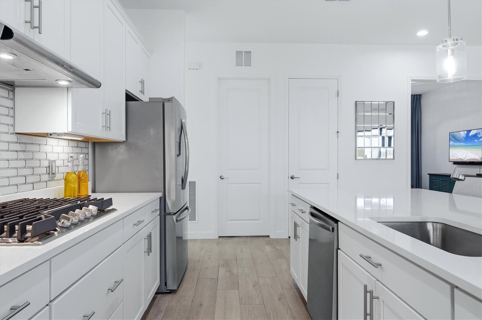 15306 GOLDEN BEAM PL — photo 25