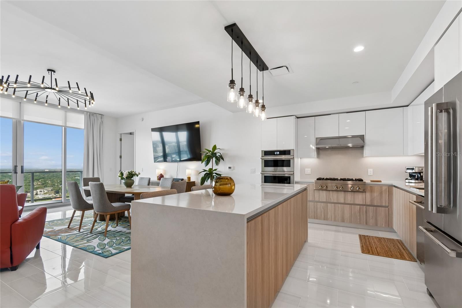 400 CENTRAL AVE #2102 — photo 14