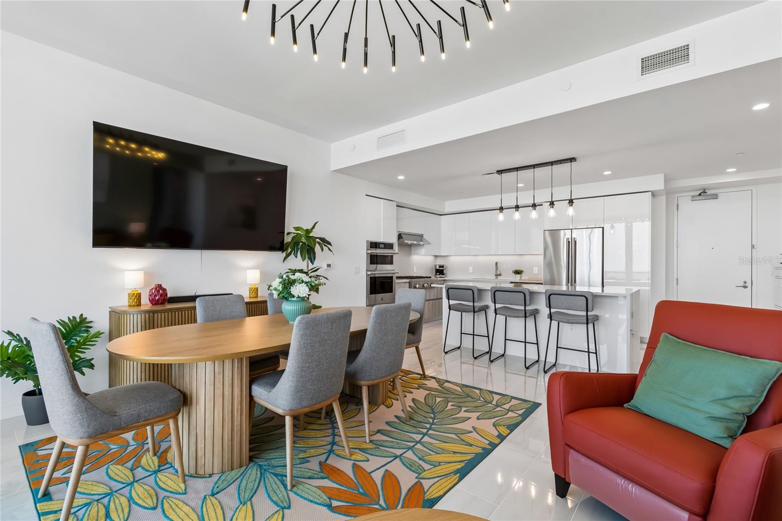 400 CENTRAL AVE #2102 — photo 15