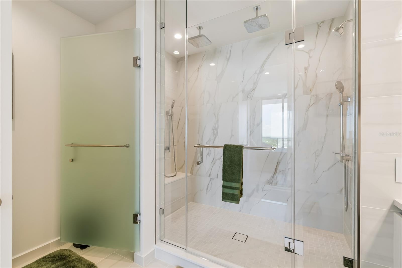 400 CENTRAL AVE #2102 — photo 36