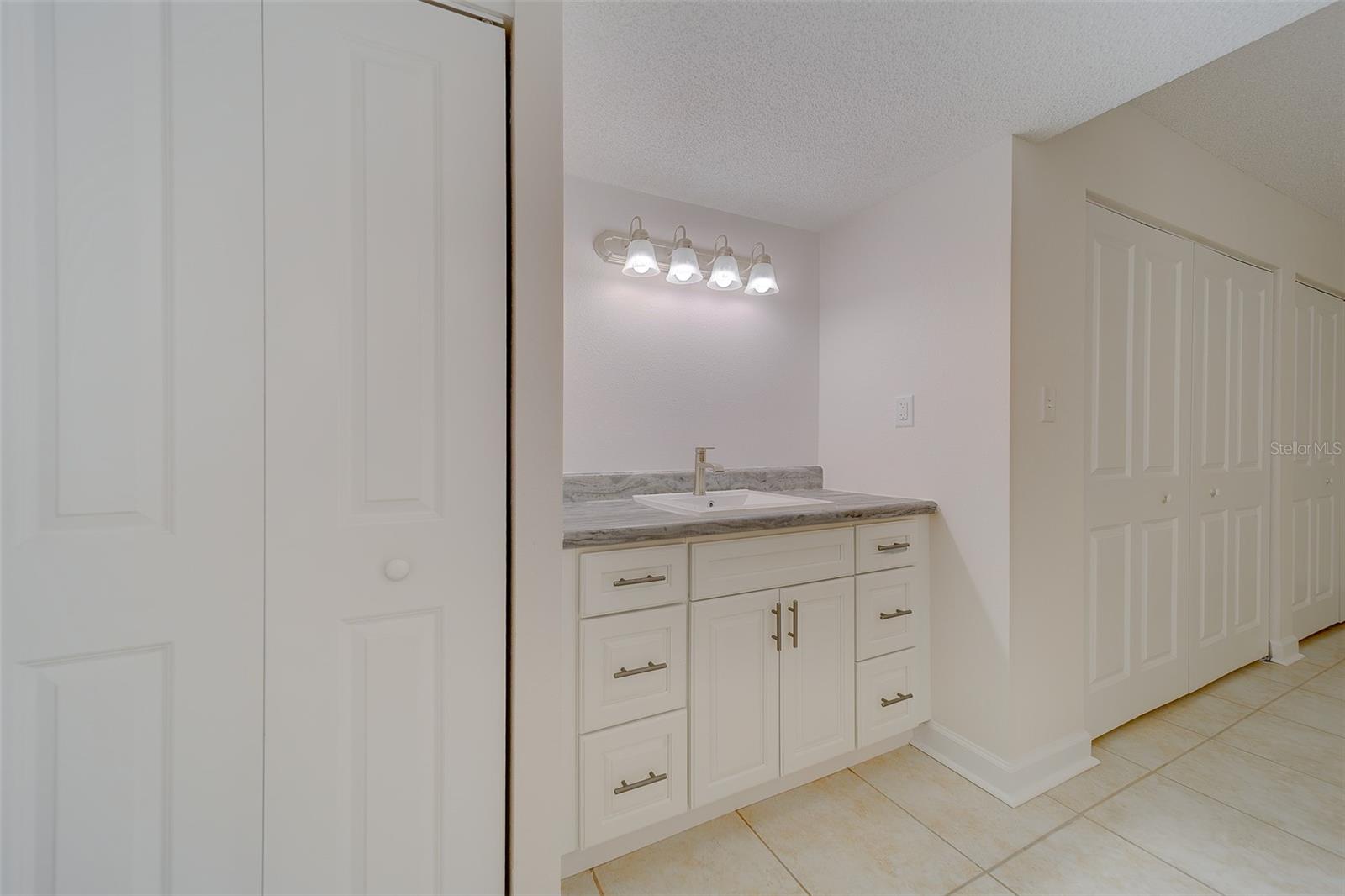 450 S GULFVIEW BLVD #208 — photo 29