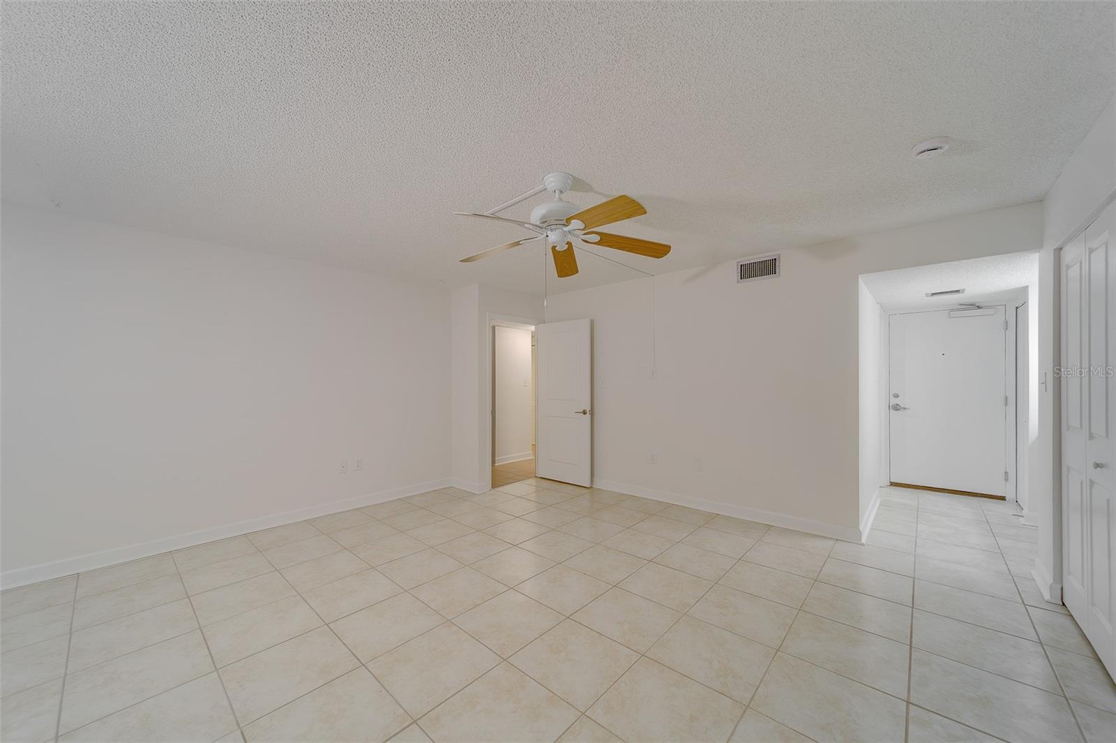 450 S GULFVIEW BLVD #208 — photo 26