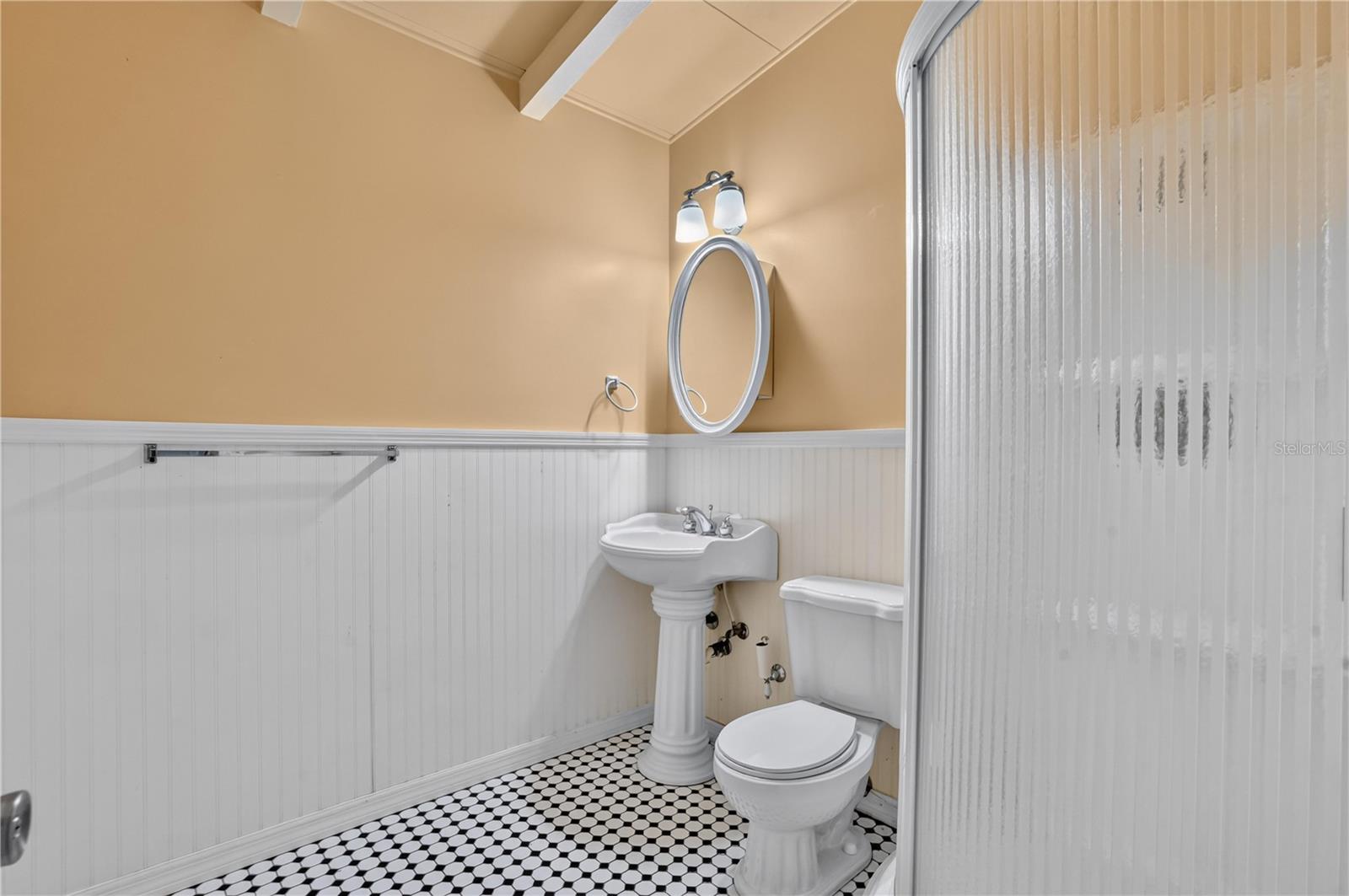 1804 BAYWOOD DR — photo 37
