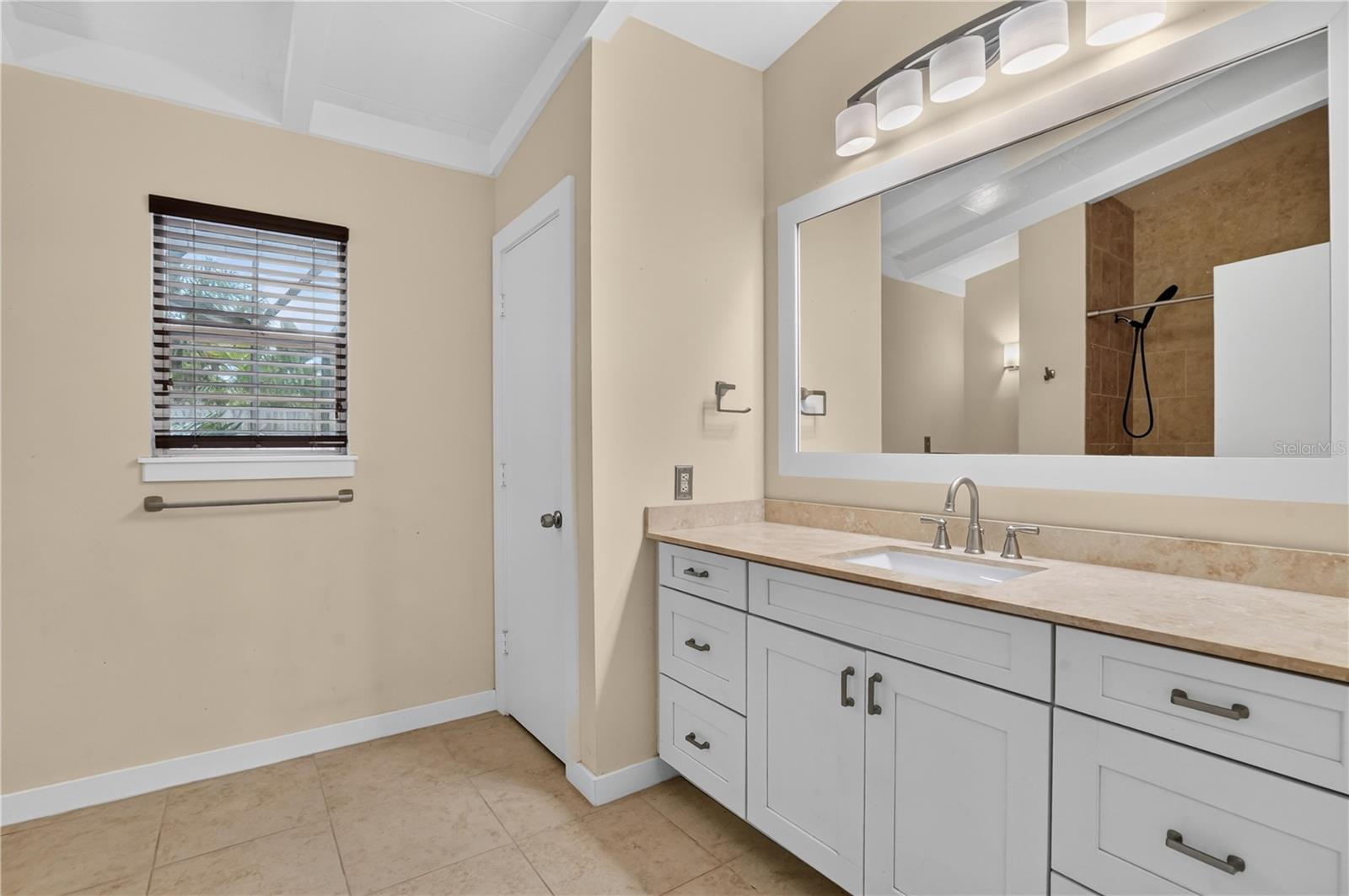 1804 BAYWOOD DR — photo 31