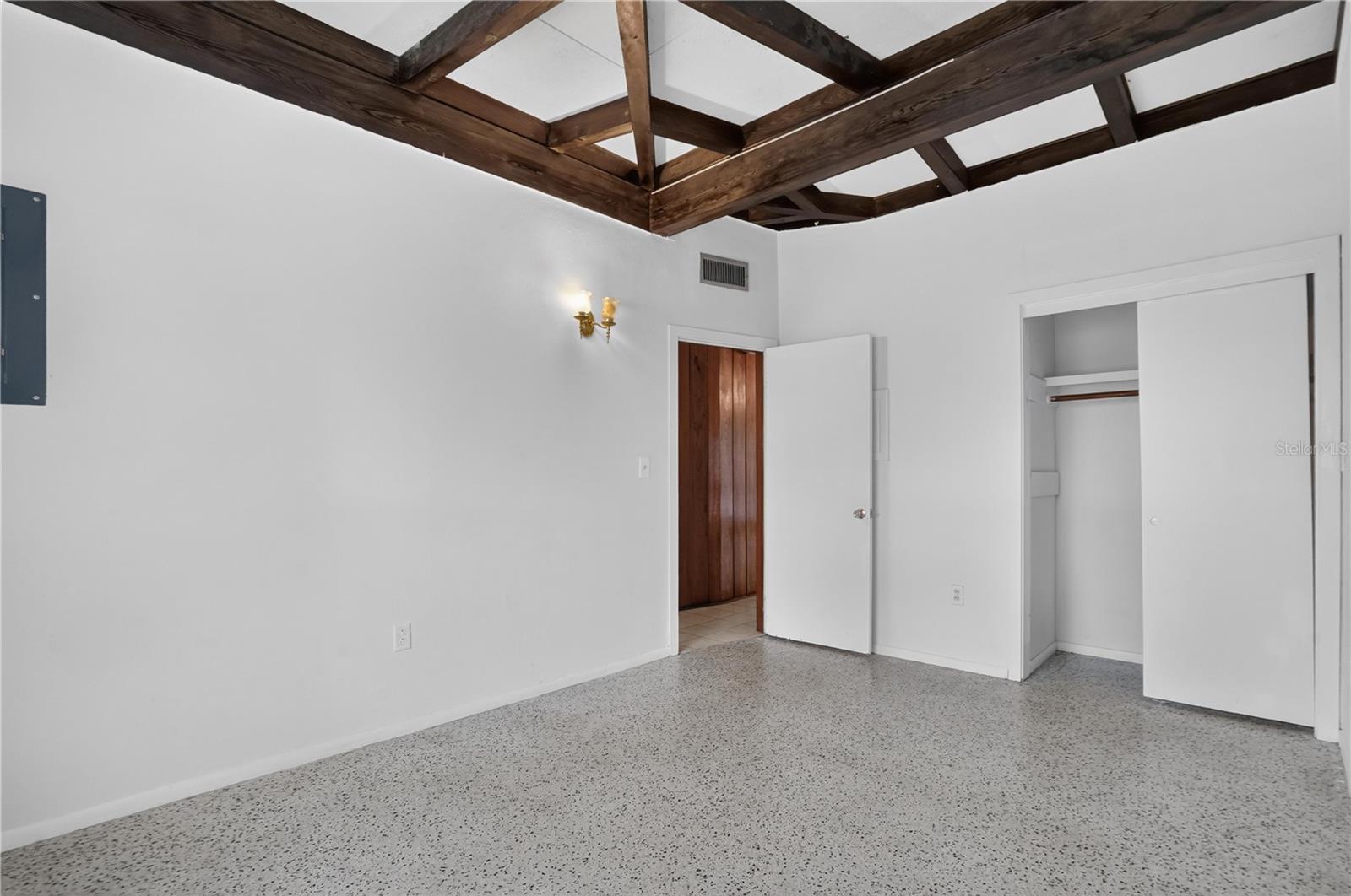 1804 BAYWOOD DR — photo 34