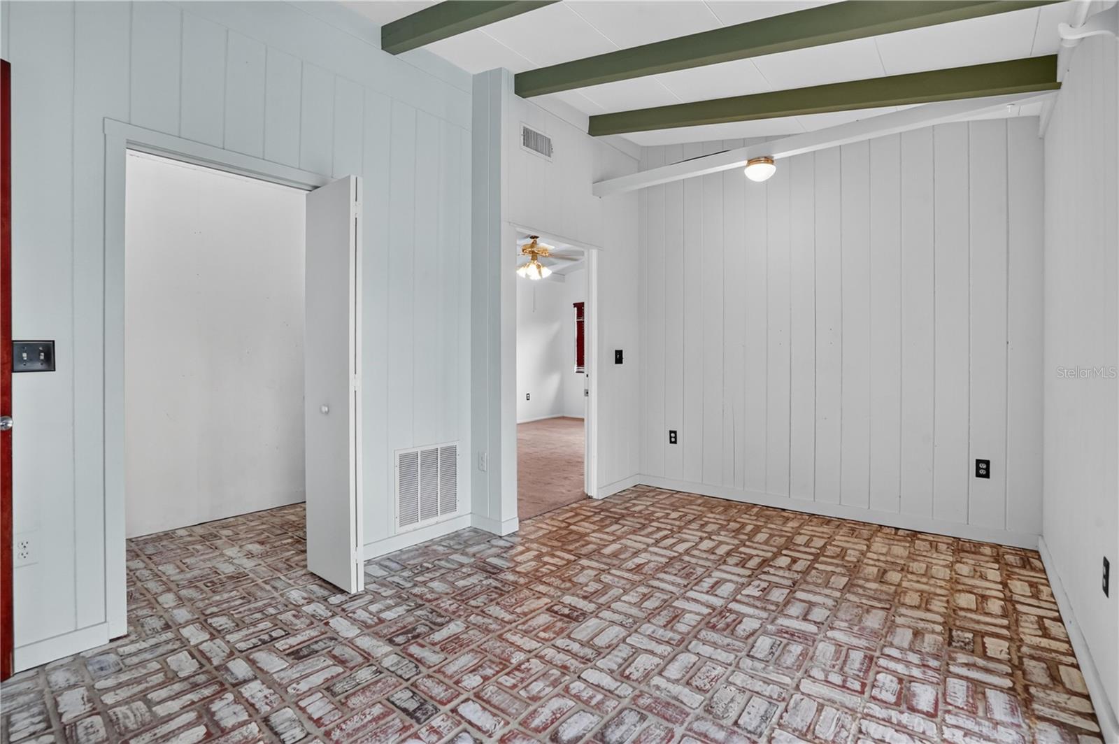 1804 BAYWOOD DR — photo 28