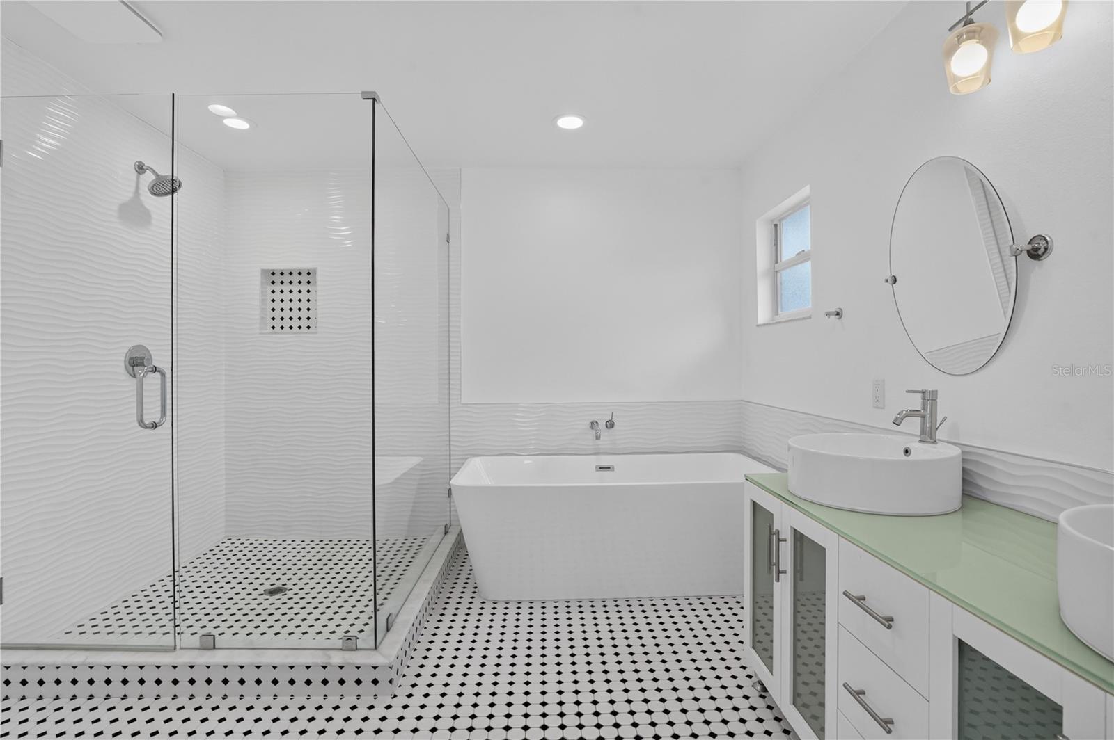 1804 BAYWOOD DR — photo 22