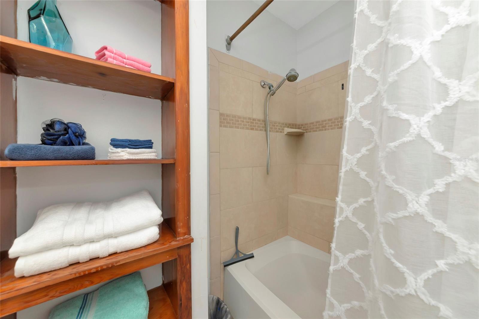 6703 ELECTRA AVE — photo 34