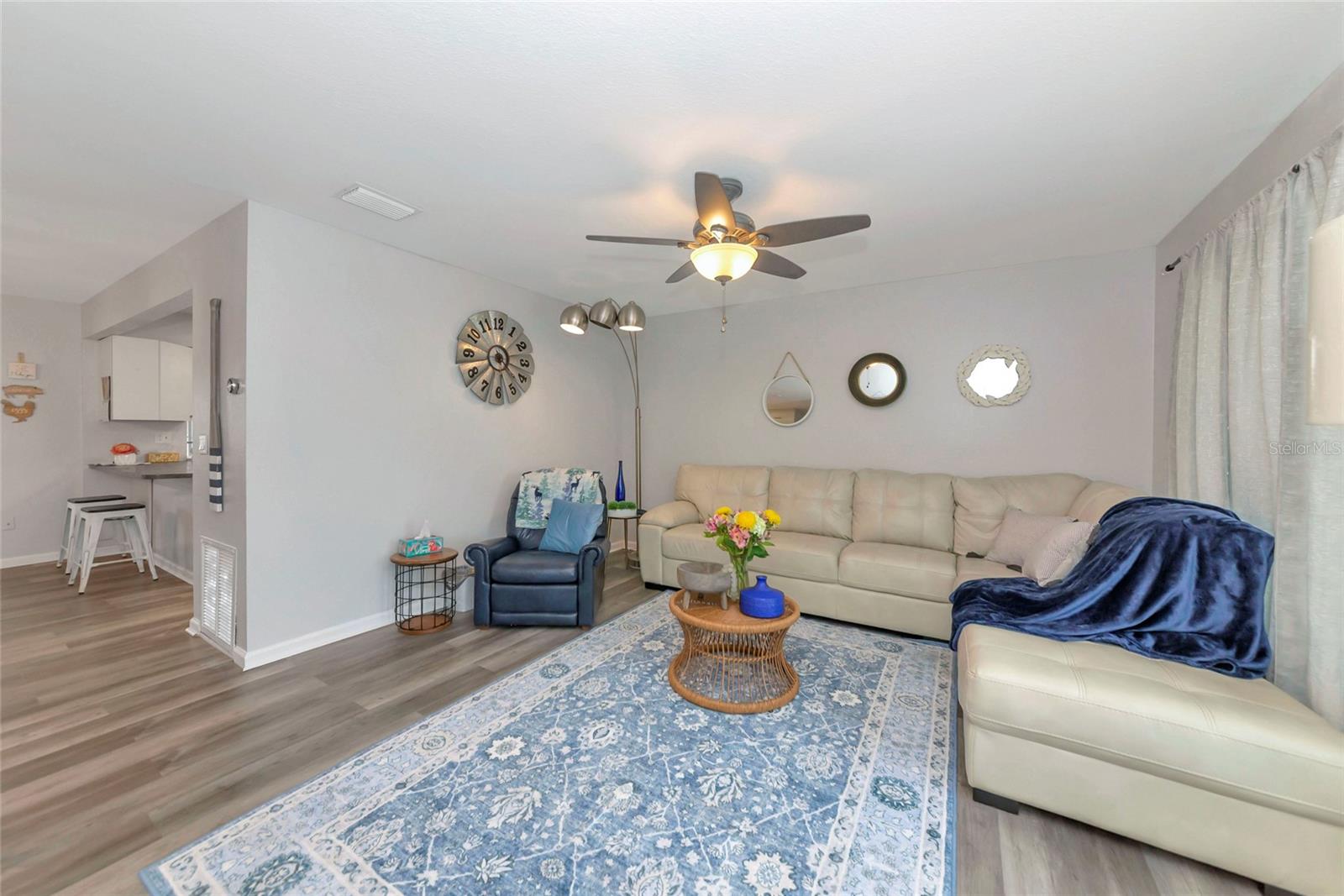 6703 ELECTRA AVE — photo 3