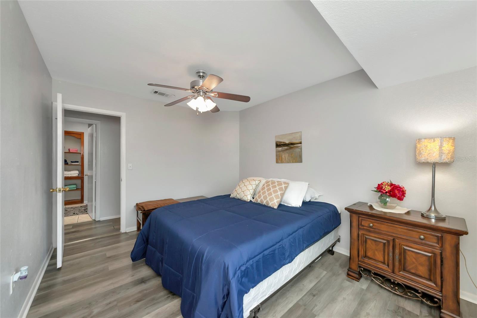 6703 ELECTRA AVE — photo 27