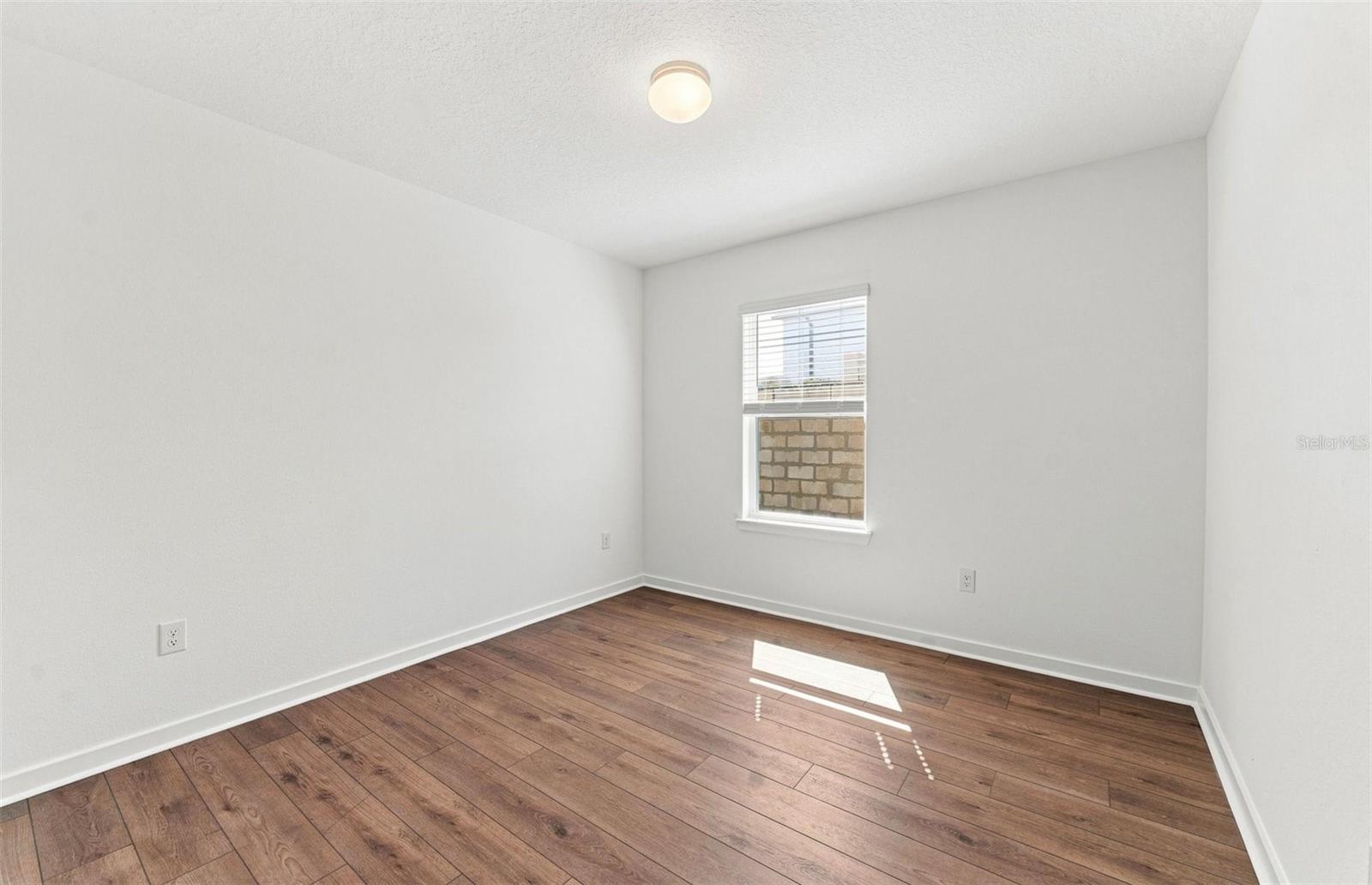 6287 BROAD FIELD AVE — photo 14