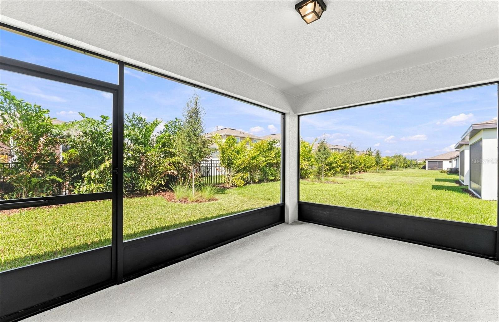 6287 BROAD FIELD AVE — photo 16