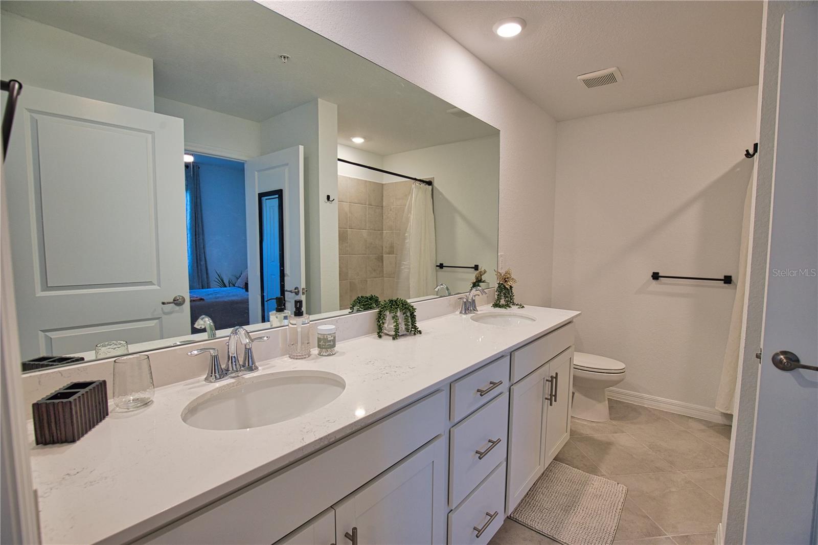 17560 OPAL SAND DR #108 — photo 32