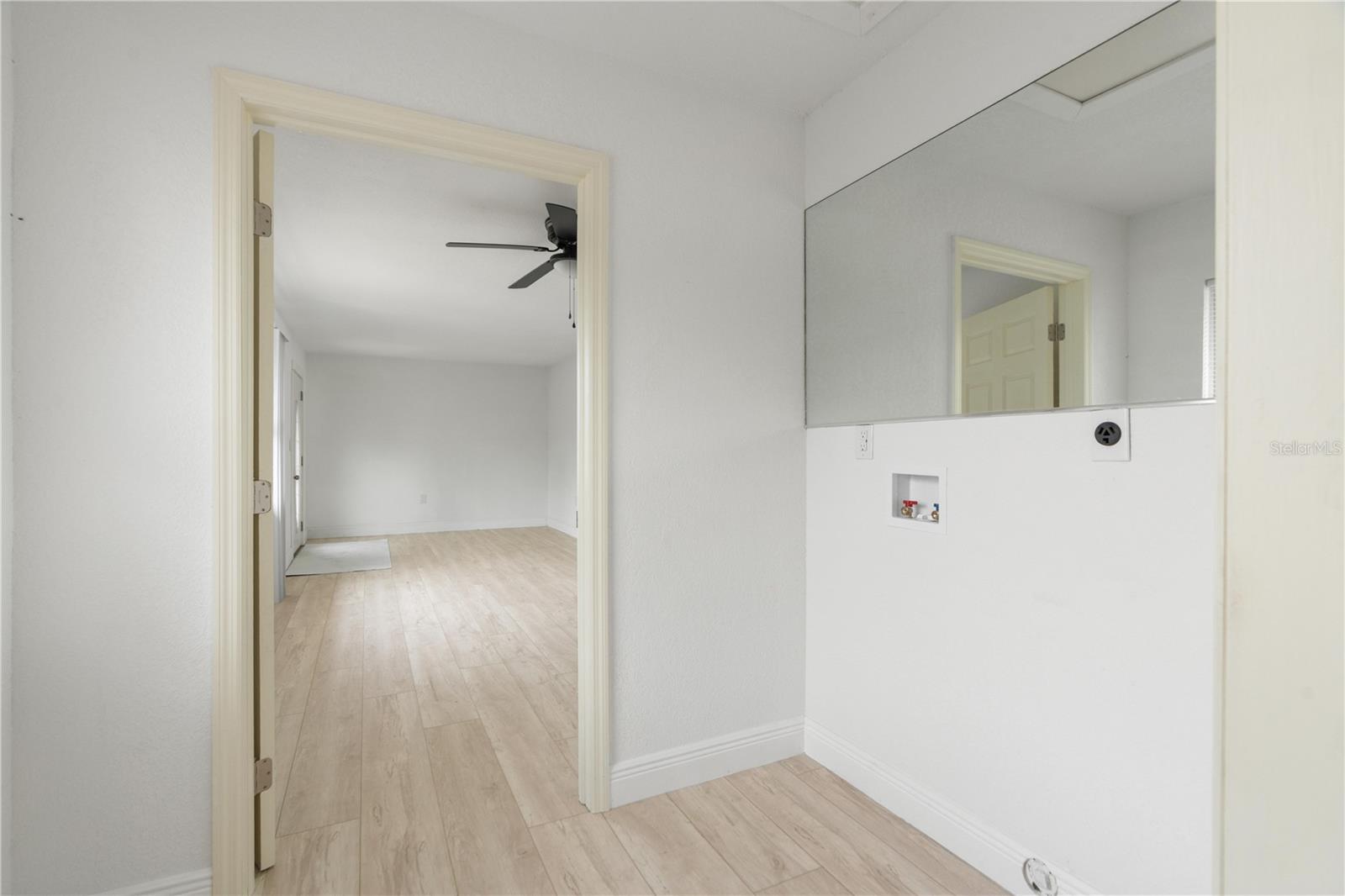 5822 RIVER RD — photo 44