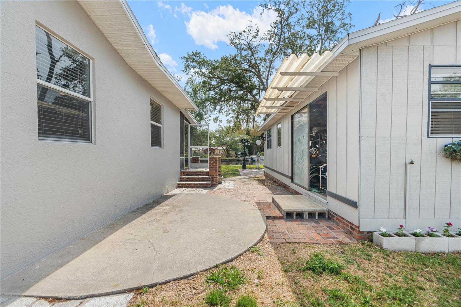 5822 RIVER RD — photo 60
