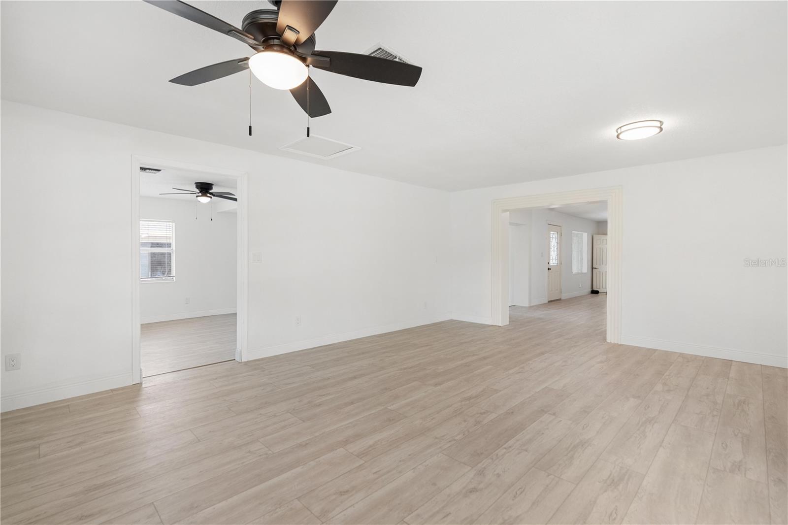 5822 RIVER RD — photo 20
