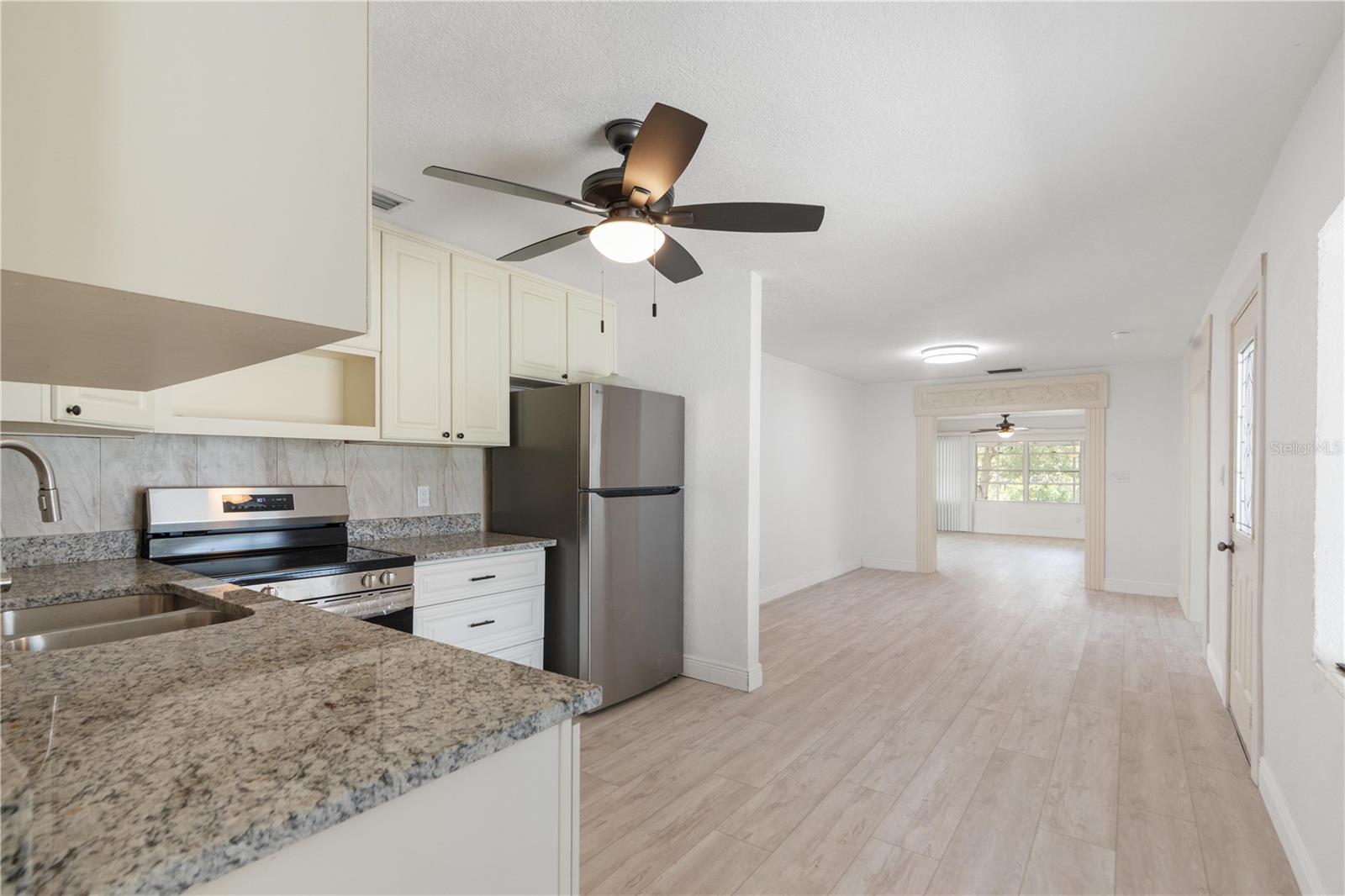 5822 RIVER RD — photo 15