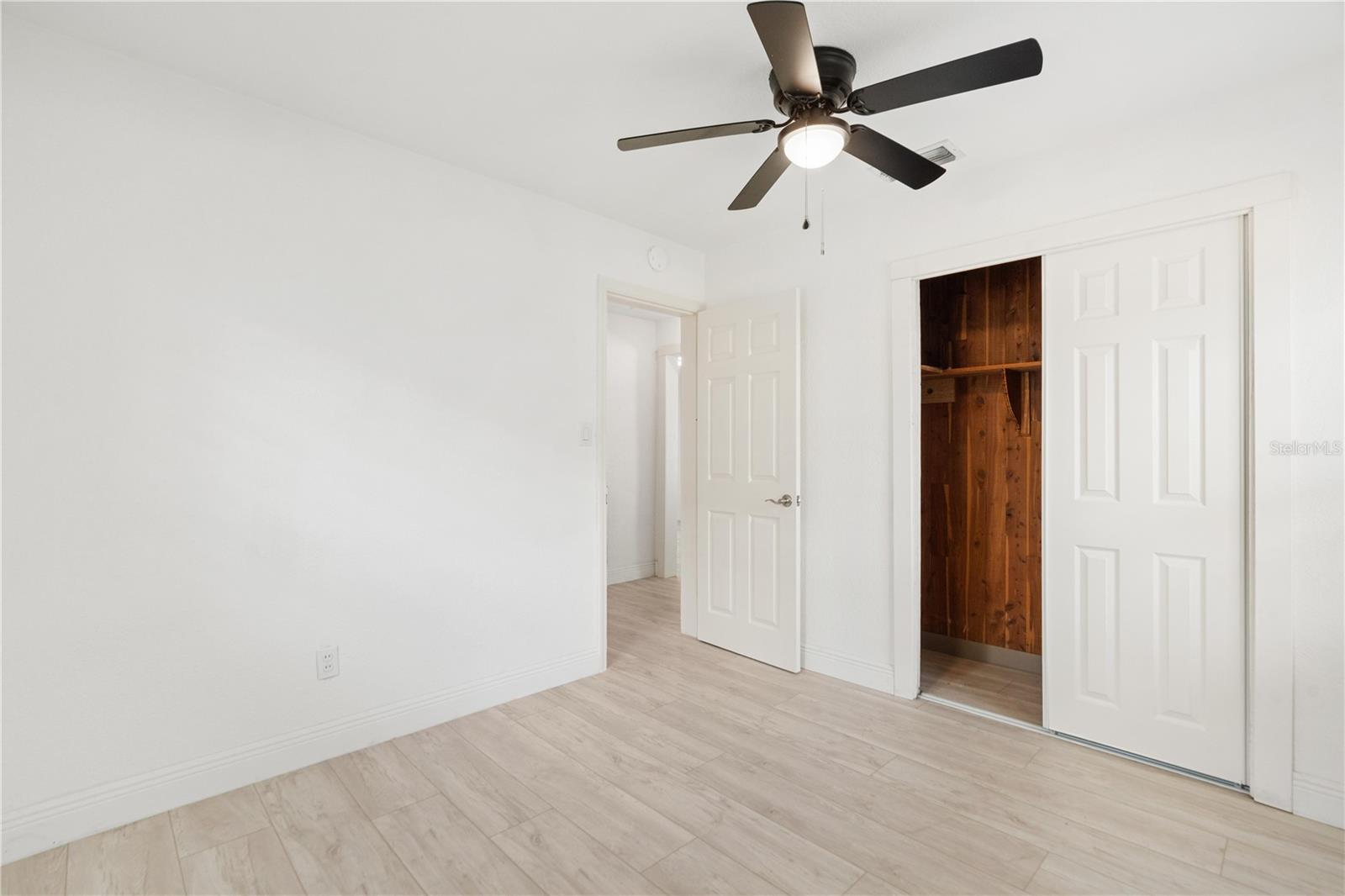 5822 RIVER RD — photo 52