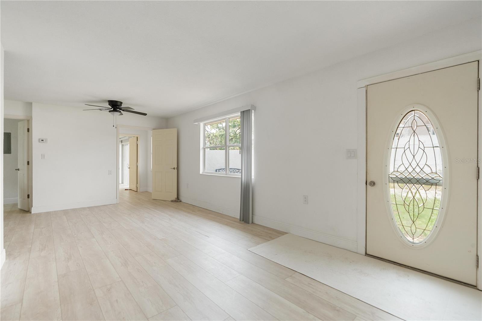 5822 RIVER RD — photo 38