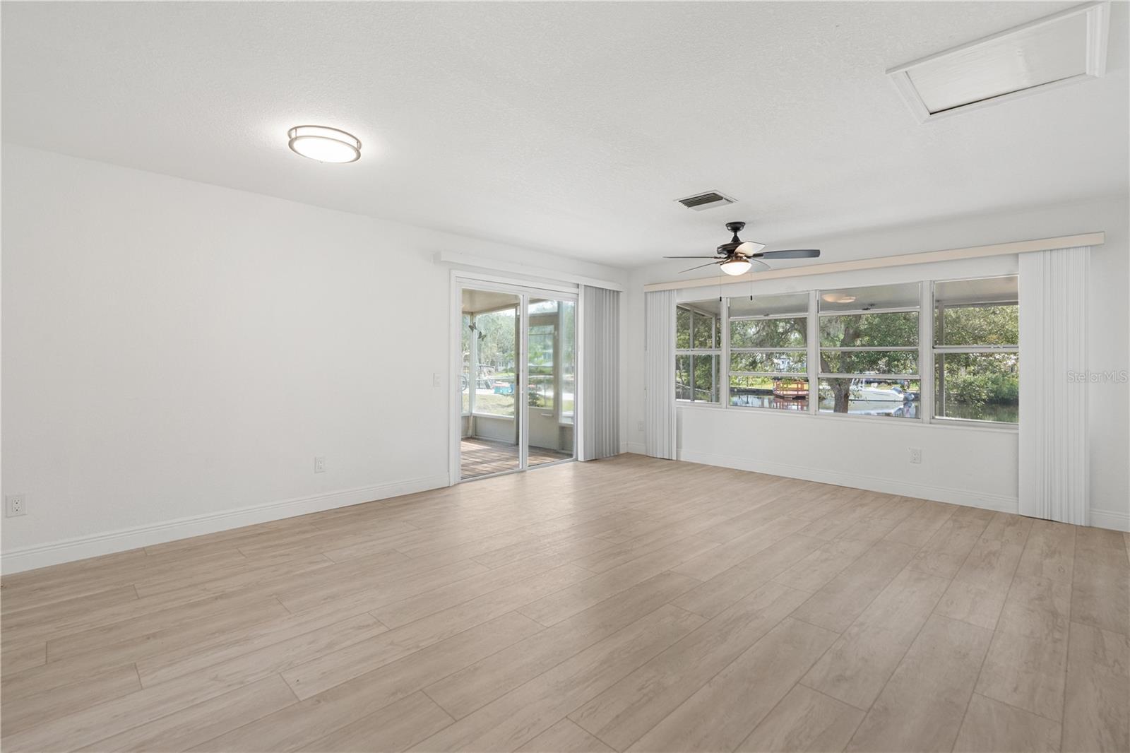 5822 RIVER RD — photo 19