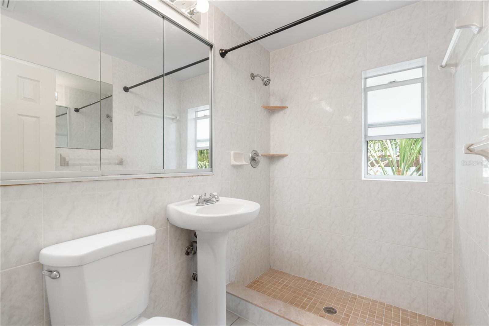 5822 RIVER RD — photo 27