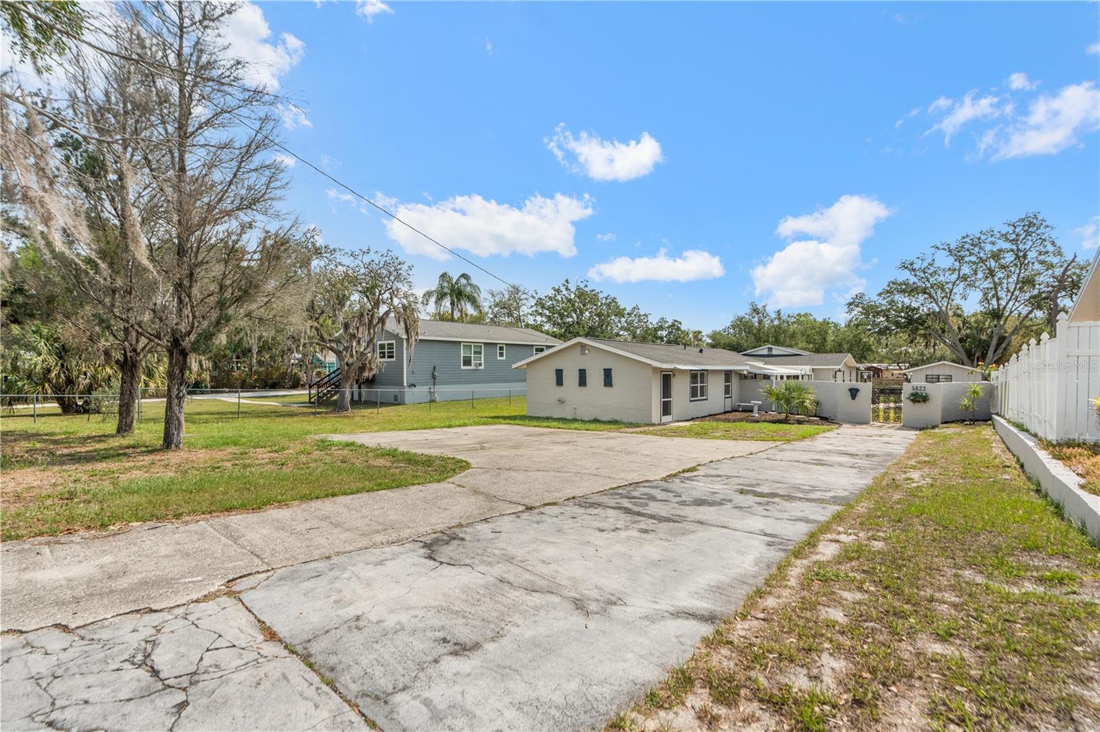 5822 RIVER RD — photo 63