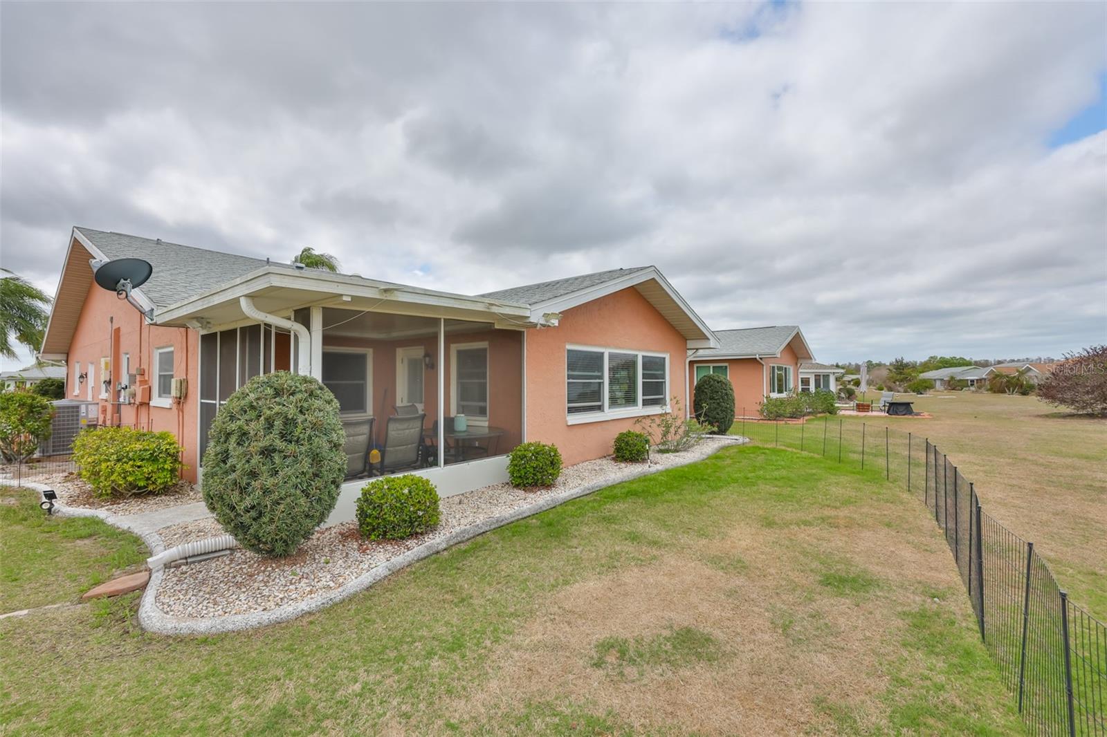 1511 CLOISTER DR — photo 26