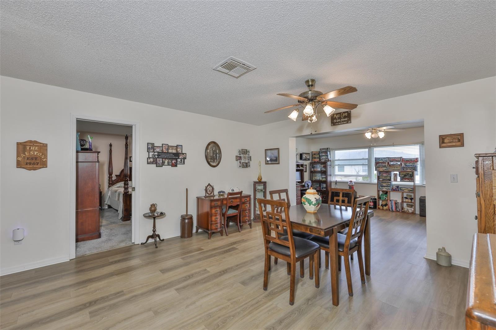 1511 CLOISTER DR — photo 19